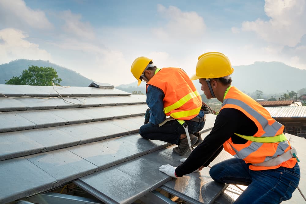 roof repair in Chatsworth CA